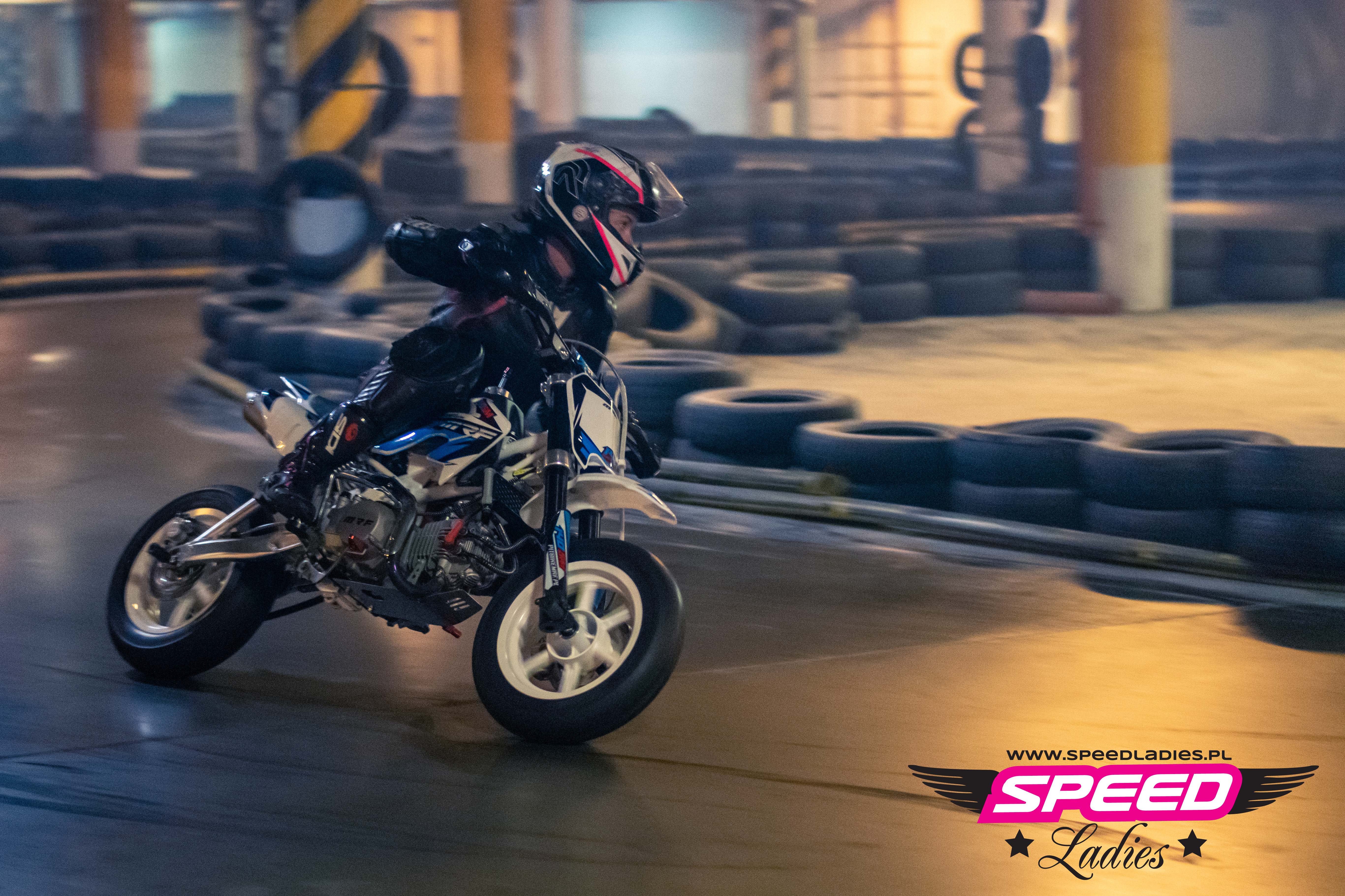 Girls Pit Bike Track Day. Kobiety na halę! Ćwiczymy do sezonu!
